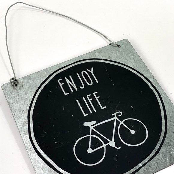Galvanized Metal Hanging Plaque Enjoy Life - Picture 6 of 8